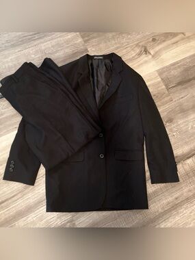 Boys size 16 Sean John Black professional fancy Two-Button Suit Jacket and Pants